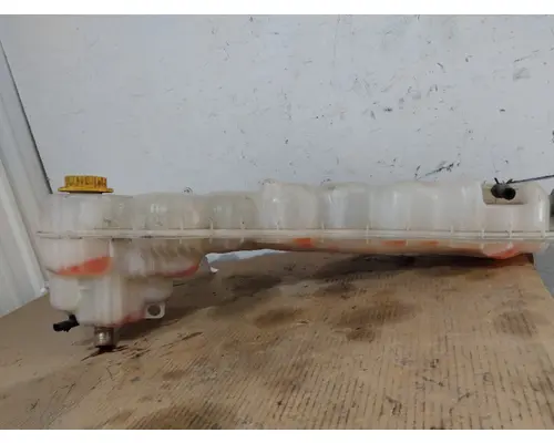 FREIGHTLINER CASCADIA 126 RADIATOR OVERFLOW TANK