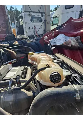 FREIGHTLINER CASCADIA 126 RADIATOR OVERFLOW TANK