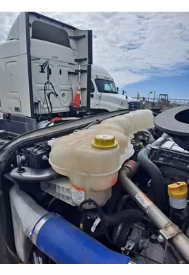 FREIGHTLINER CASCADIA 126 RADIATOR OVERFLOW TANK