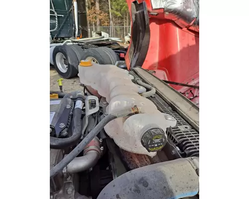 FREIGHTLINER CASCADIA 126 RADIATOR OVERFLOW TANK