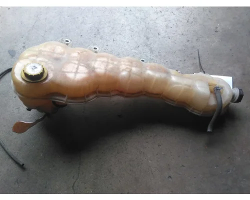 FREIGHTLINER CASCADIA 126 RADIATOR OVERFLOW TANK