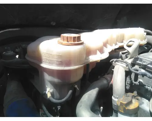 FREIGHTLINER CASCADIA 126 RADIATOR OVERFLOW TANK