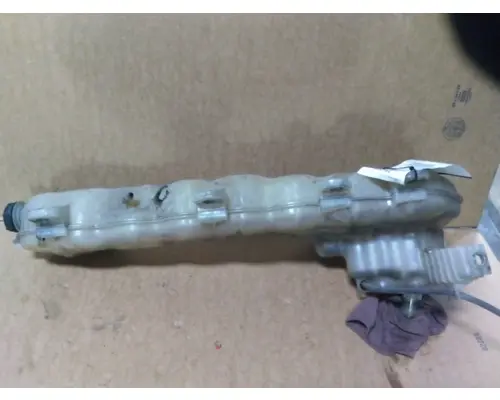 FREIGHTLINER CASCADIA 126 RADIATOR OVERFLOW TANK