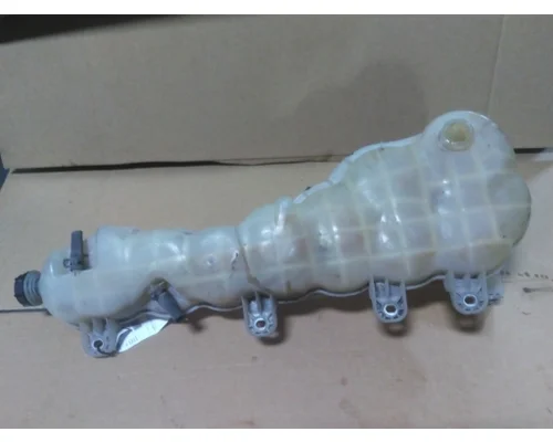 FREIGHTLINER CASCADIA 126 RADIATOR OVERFLOW TANK
