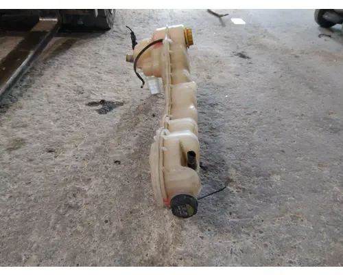 FREIGHTLINER CASCADIA 126 RADIATOR OVERFLOW TANK