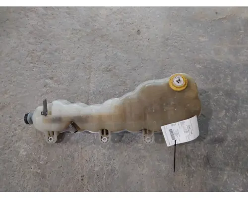 FREIGHTLINER CASCADIA 126 RADIATOR OVERFLOW TANK