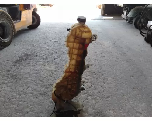 FREIGHTLINER CASCADIA 126 RADIATOR OVERFLOW TANK