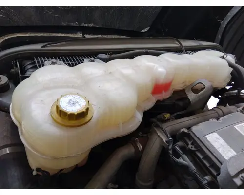 FREIGHTLINER CASCADIA 126 RADIATOR OVERFLOW TANK