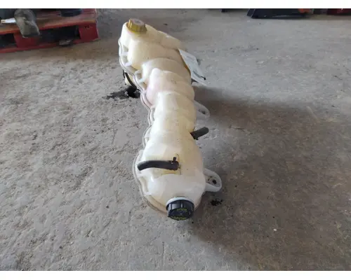FREIGHTLINER CASCADIA 126 RADIATOR OVERFLOW TANK
