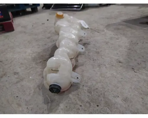 FREIGHTLINER CASCADIA 126 RADIATOR OVERFLOW TANK