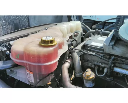 FREIGHTLINER CASCADIA 126 RADIATOR OVERFLOW TANK