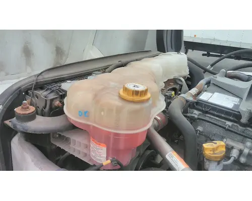 FREIGHTLINER CASCADIA 126 RADIATOR OVERFLOW TANK
