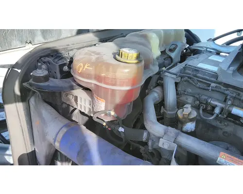 FREIGHTLINER CASCADIA 126 RADIATOR OVERFLOW TANK
