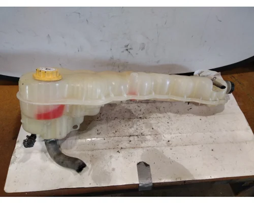 FREIGHTLINER CASCADIA 126 RADIATOR OVERFLOW TANK