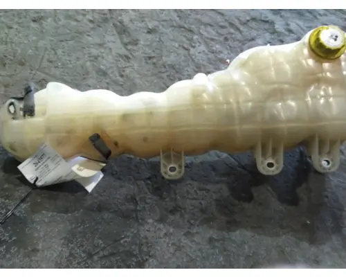 FREIGHTLINER CASCADIA 126 RADIATOR OVERFLOW TANK
