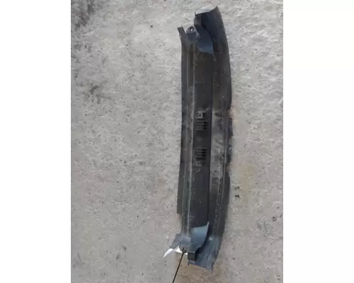 FREIGHTLINER CASCADIA 126 RADIATOR SHROUD