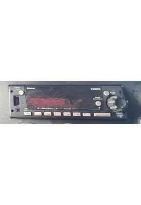 FREIGHTLINER CASCADIA 126 RADIO AM/FM/BLUETOOTH