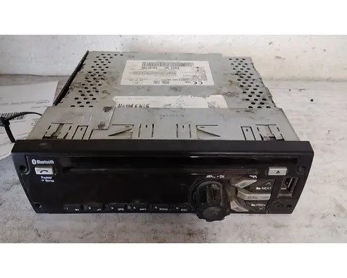 FREIGHTLINER CASCADIA 126 RADIO AMFMBLUETOOTH