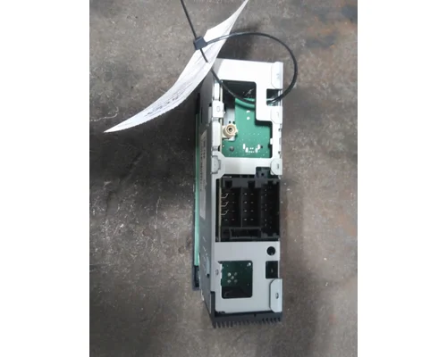 FREIGHTLINER CASCADIA 126 RADIO AMFMBLUETOOTH