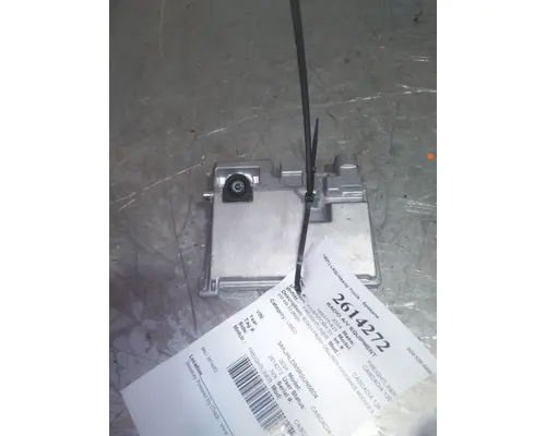 FREIGHTLINER CASCADIA 126 RADIO AV EQUIPMENT