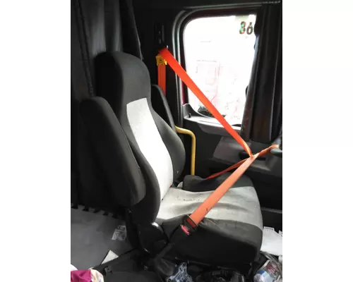 FREIGHTLINER CASCADIA 126 SEAT, FRONT