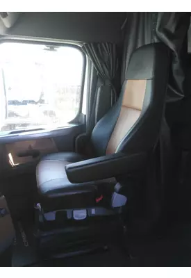 FREIGHTLINER CASCADIA 126 SEAT, FRONT