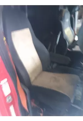 FREIGHTLINER CASCADIA 126 SEAT, FRONT