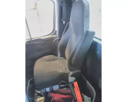 FREIGHTLINER CASCADIA 126 SEAT, FRONT