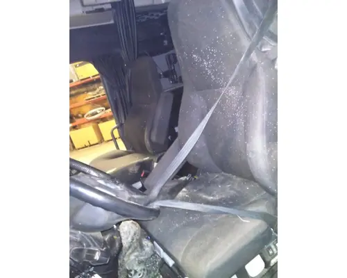 FREIGHTLINER CASCADIA 126 SEAT, FRONT