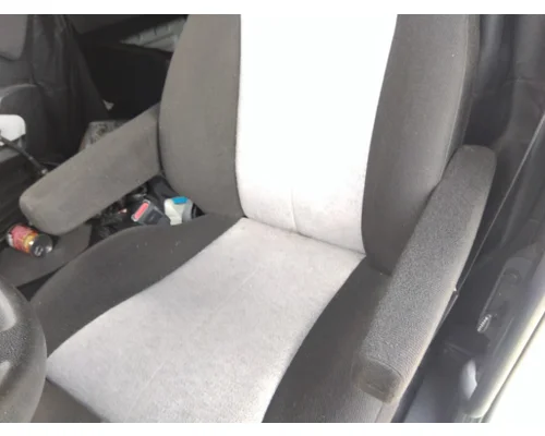 FREIGHTLINER CASCADIA 126 SEAT, FRONT