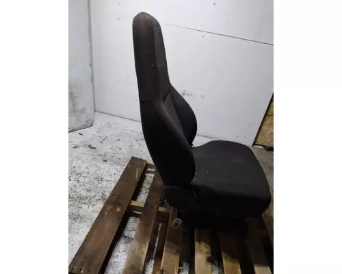 FREIGHTLINER CASCADIA 126 SEAT, FRONT