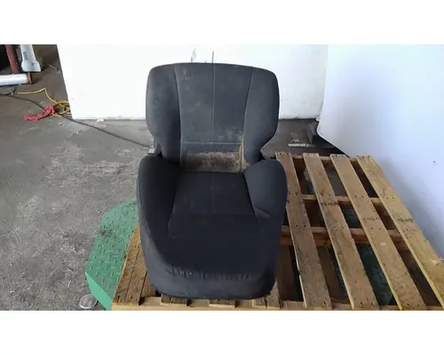 FREIGHTLINER CASCADIA 126 SEAT, FRONT