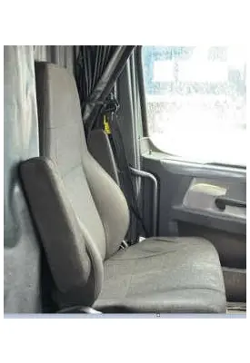FREIGHTLINER CASCADIA 126 SEAT, FRONT
