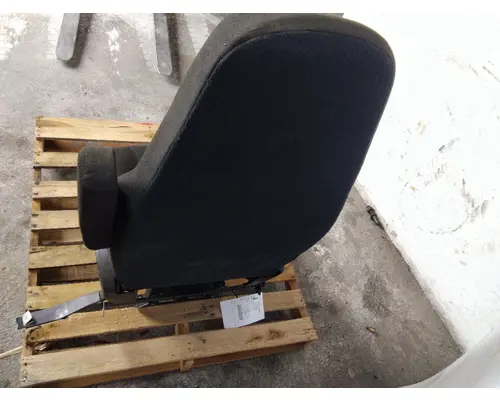 FREIGHTLINER CASCADIA 126 SEAT, FRONT