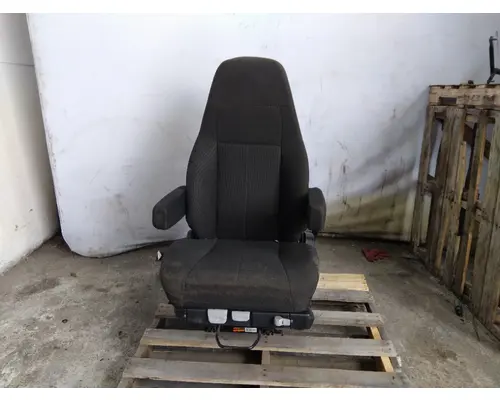 FREIGHTLINER CASCADIA 126 SEAT, FRONT