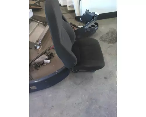 FREIGHTLINER CASCADIA 126 SEAT, FRONT