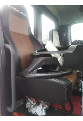 FREIGHTLINER CASCADIA 126 SEAT, FRONT