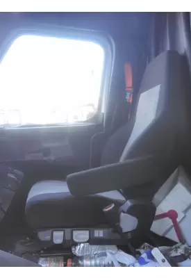 FREIGHTLINER CASCADIA 126 SEAT, FRONT