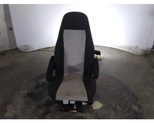 FREIGHTLINER CASCADIA 126 SEAT, FRONT