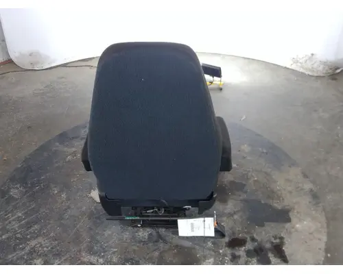 FREIGHTLINER CASCADIA 126 SEAT, FRONT