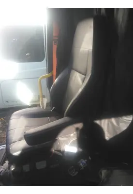 FREIGHTLINER CASCADIA 126 SEAT, FRONT