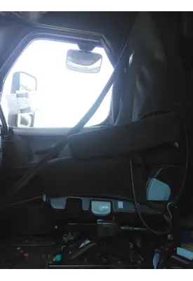 FREIGHTLINER CASCADIA 126 SEAT, FRONT