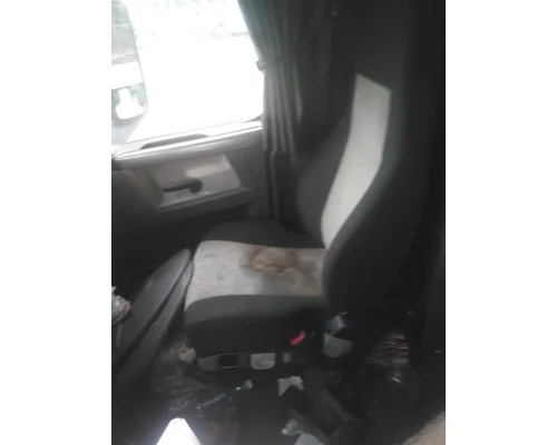 FREIGHTLINER CASCADIA 126 SEAT, FRONT