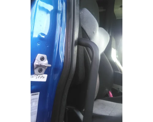 FREIGHTLINER CASCADIA 126 SEAT, FRONT