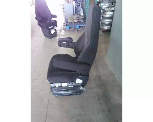 FREIGHTLINER CASCADIA 126 SEAT, FRONT