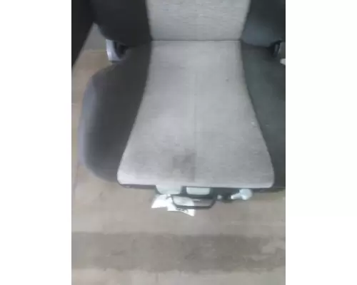 FREIGHTLINER CASCADIA 126 SEAT, FRONT