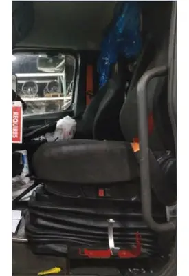 FREIGHTLINER CASCADIA 126 SEAT, FRONT