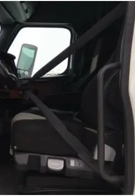 FREIGHTLINER CASCADIA 126 SEAT, FRONT