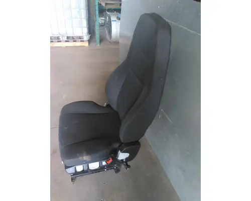 FREIGHTLINER CASCADIA 126 SEAT, FRONT
