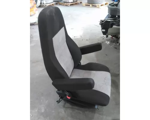 FREIGHTLINER CASCADIA 126 SEAT, FRONT